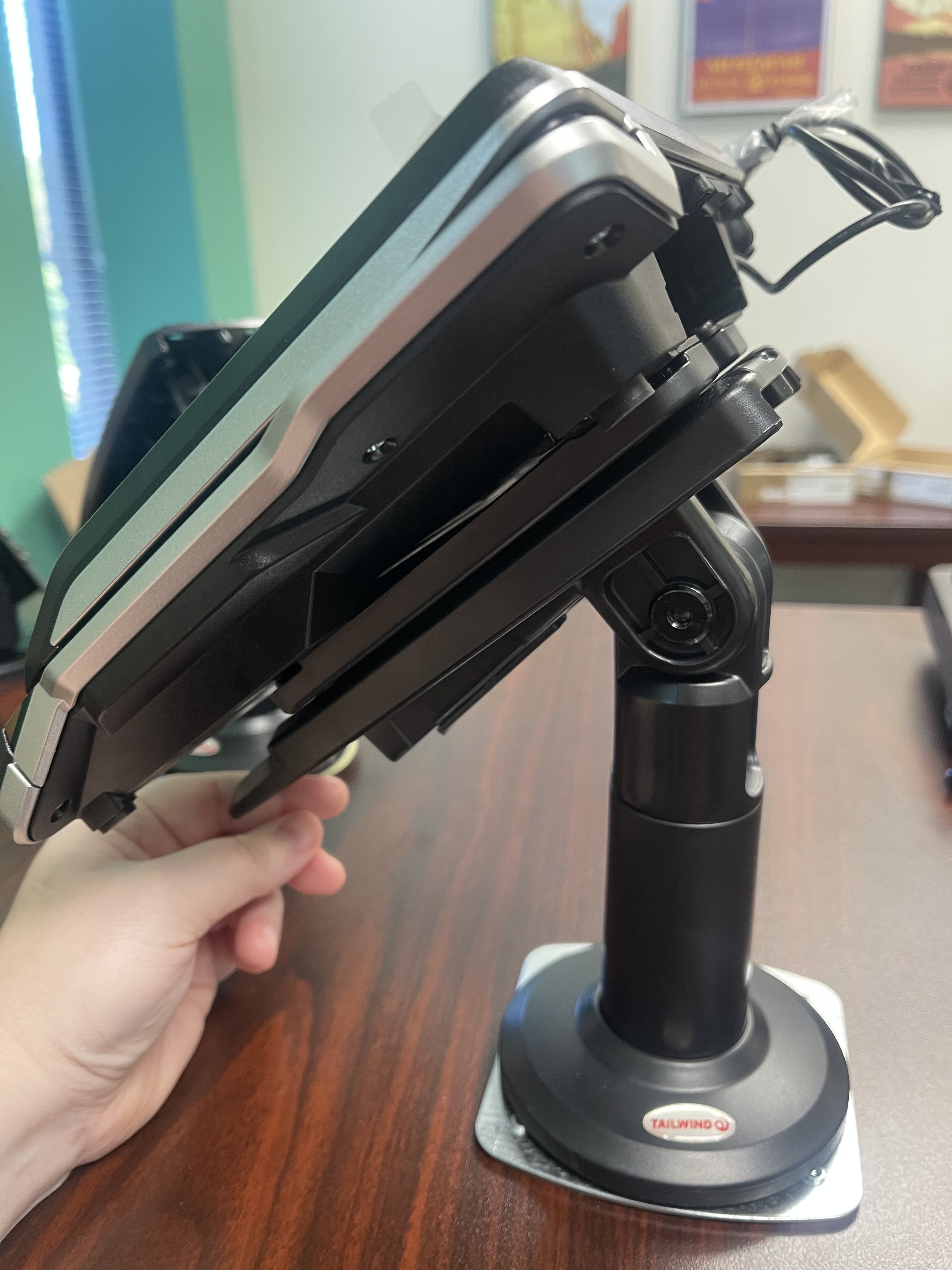 attachstand.jpg